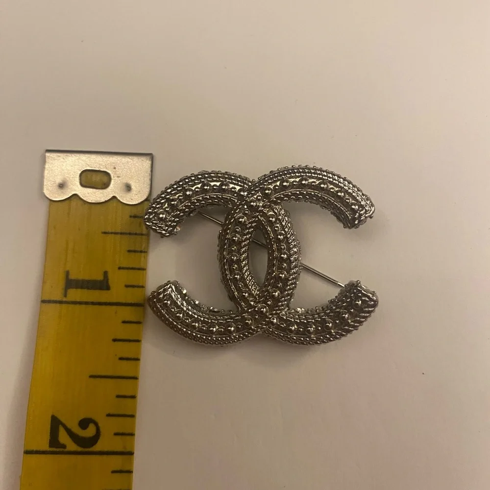CHANEL Classic Textured Crystal Interlocking CC Logo Brooch Pin